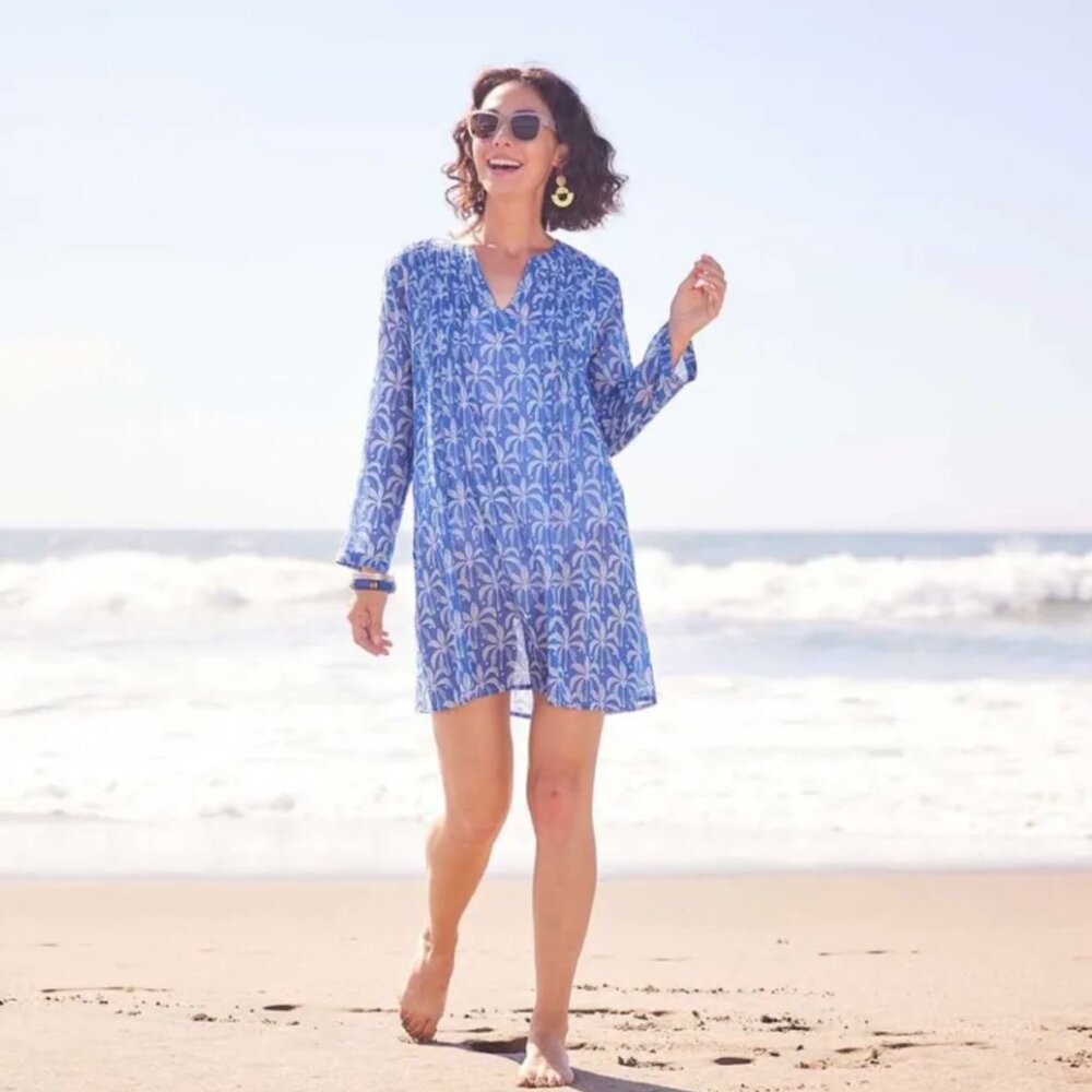RockFlowerPaper Palm Bunch Navy Pintuck Beach Cover Up